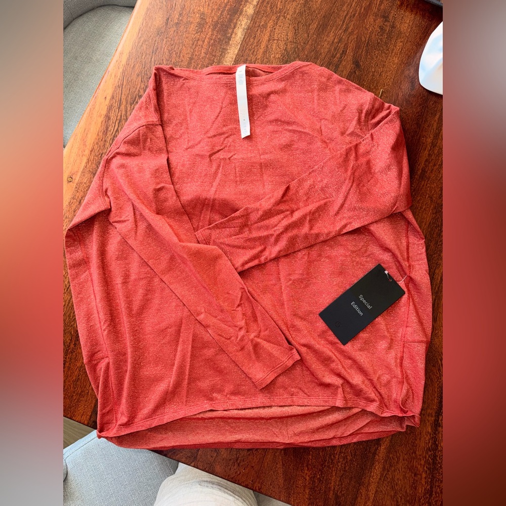 Brand new with tag lululemon